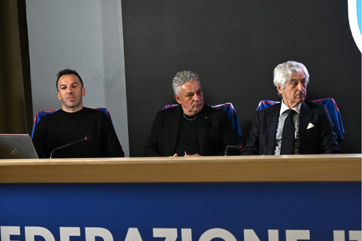 Roberto Baggio tra Alessandro Del Piero e Gianni Rivera, insieme a Coverciano ospiti della FIGC