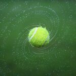 Una pallina da tennis